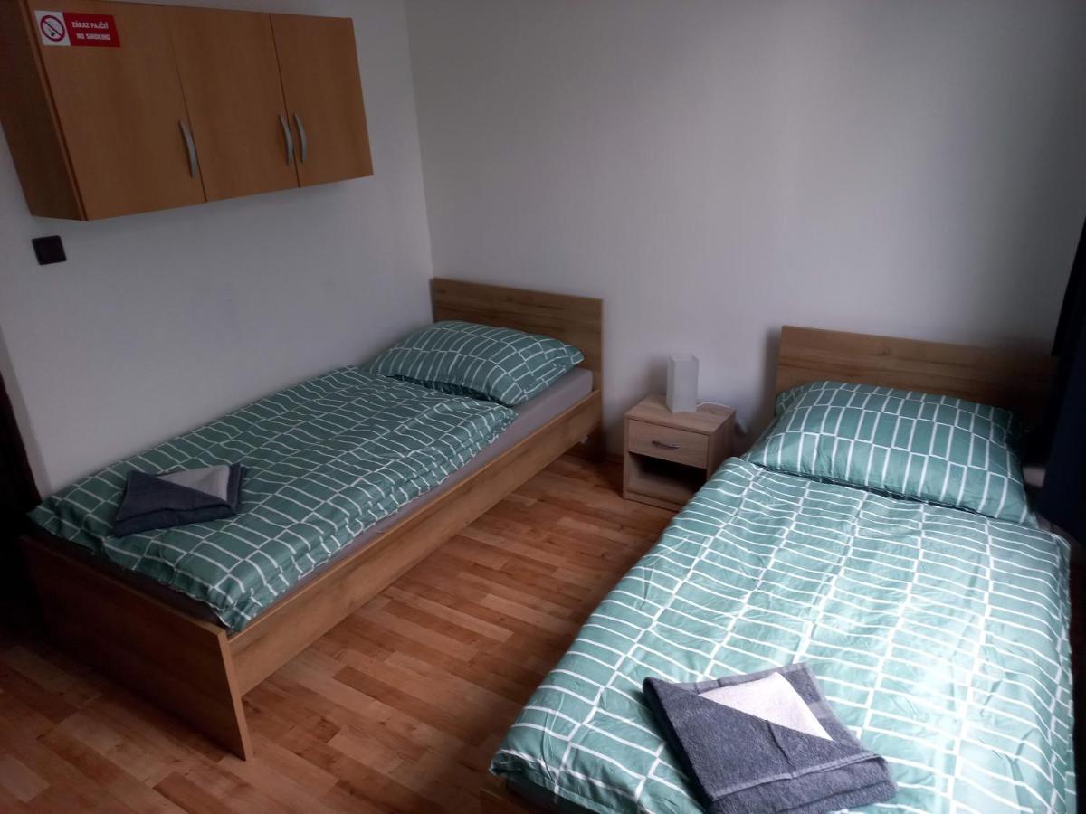 Penzion Tina Prešov Exteriör bild