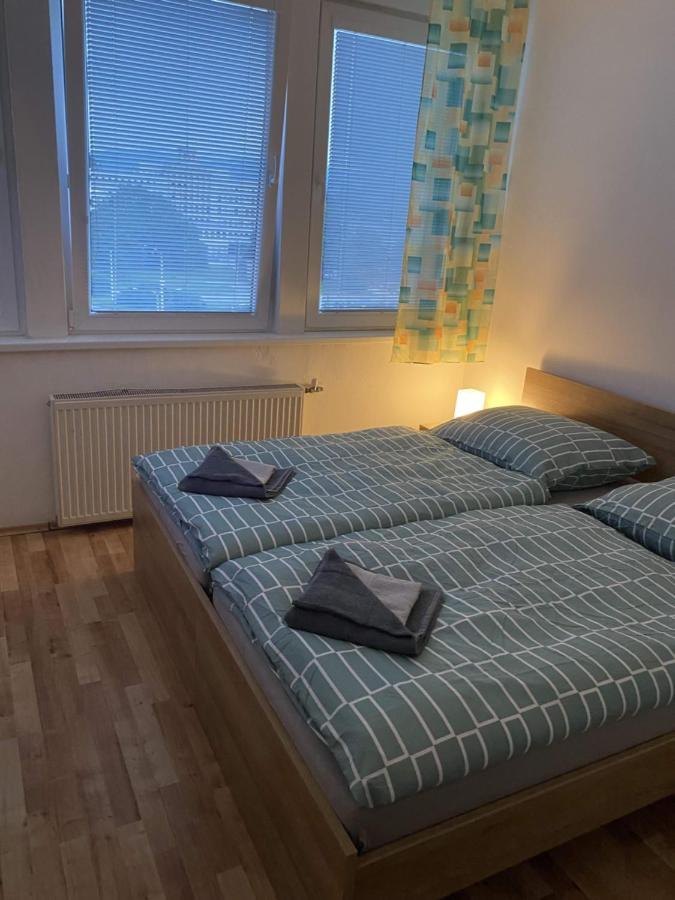 Penzion Tina Prešov Exteriör bild